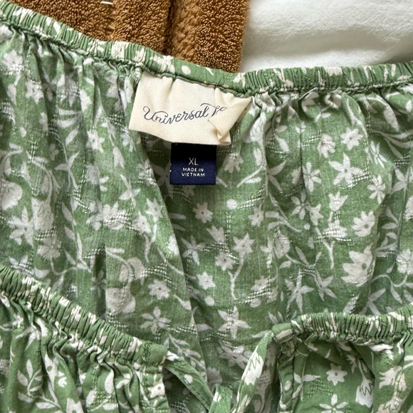 Green Floral Mini Dress - Picture 4 of 5